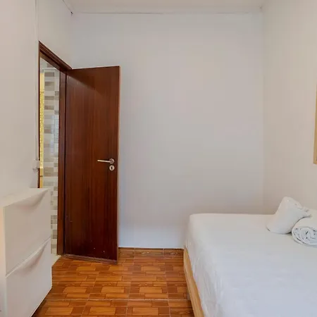 House By The Sea Setúbal